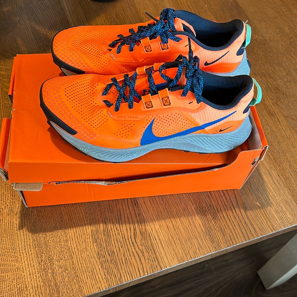Nike Pegasus Trail 3 Men’s Orange Sneakers
